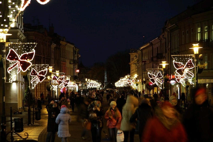 Rada Kultury Przestrzeni zauważa, że świąteczne iluminacje w...