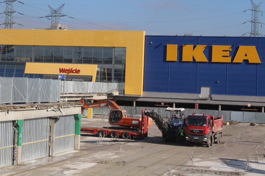 IKEA Katowice: Remont parkingu idzie pełną parą [NOWE ZDJĘCIA Z BUDOWY] 