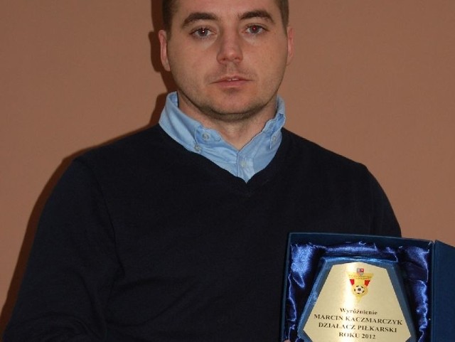 Marcin Kaczmarczyk otrzymał statuetkę Działacz Roku 2012, przyznaną przez Świętokrzyski Związek Piłki Nożnej.