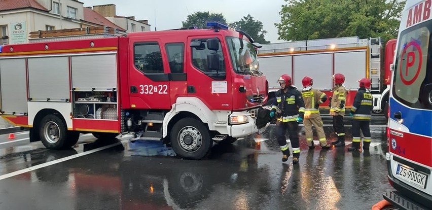 W czwartkowe popołudnie na skrzyżowaniu ulic Traugutta i...