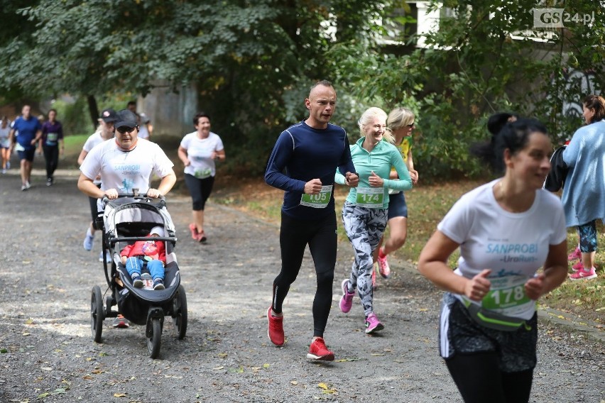 Sanprobi Uro-Run w Szczecinie. Rekord pobity. Mamy ZDJĘCIA uczestników! [WIDEO]