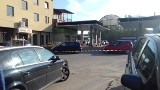 Jednodniowe parkingi na polu lub w ogrodzie powstają we Wszystkich Świętych jak grzyby po deszczu