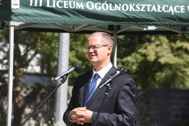 Kościk jest jedynym dyrektorem szkoły w Lubuskiem, który zgłosił się do kuratorium z tą sprawą.