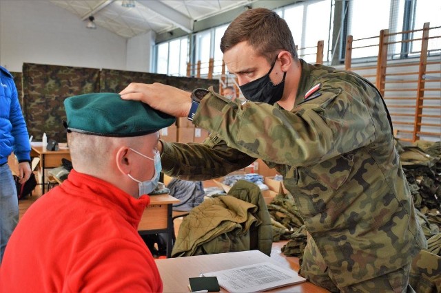 Tak wygląda wcielenie do 10. Opolskiej Brygady Logistycznej.