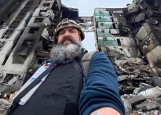 Polski fotoreporter, Paweł Matysiak, na wojnie: Ukraina ma szare oczy