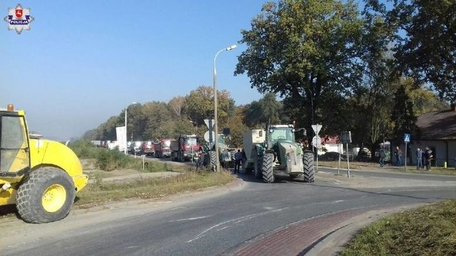 W połowie października podwykonawcy Astaldi na ok. 12 godzin zablokowali rondo w Żyrzynie na trasie Lublin - Warszawa