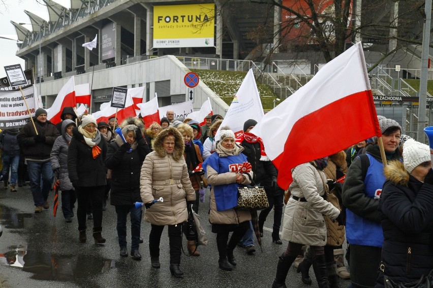 Kieleccy handlowcy uczestniczyli w proteście w Warszawie