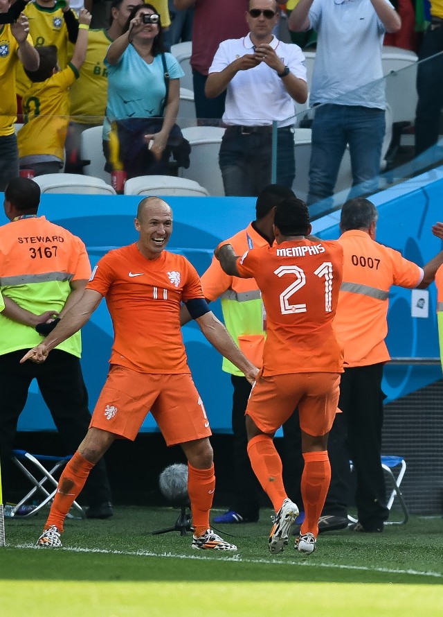 Holendrzy cieszą się ze zwycięstwa.