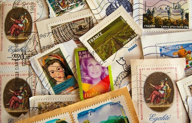 Nie spodziewasz się ile mogą kosztować stare znaczki pocztowe. Są warte majątek! Zobacz, ile są kosztują stare znaczki>>>   >>>