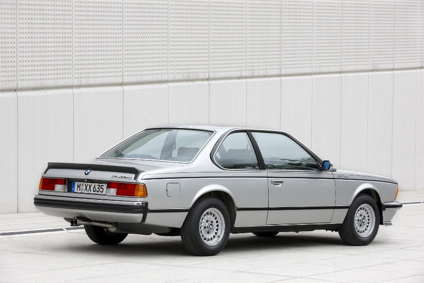 Dobrze utrzymane BMW 635 CSi z 1981 r. Tylne szyby można...