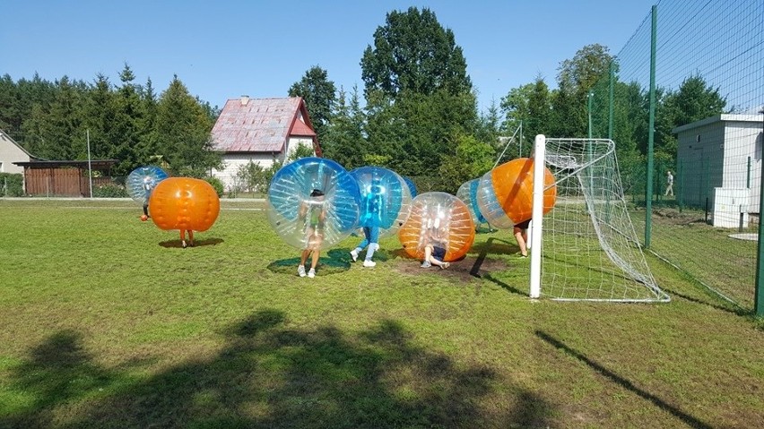 Gmina Lelis. Turniej bubble football w Kurpiewskich Nowych. 4.08.2019 [ZDJĘCIA]