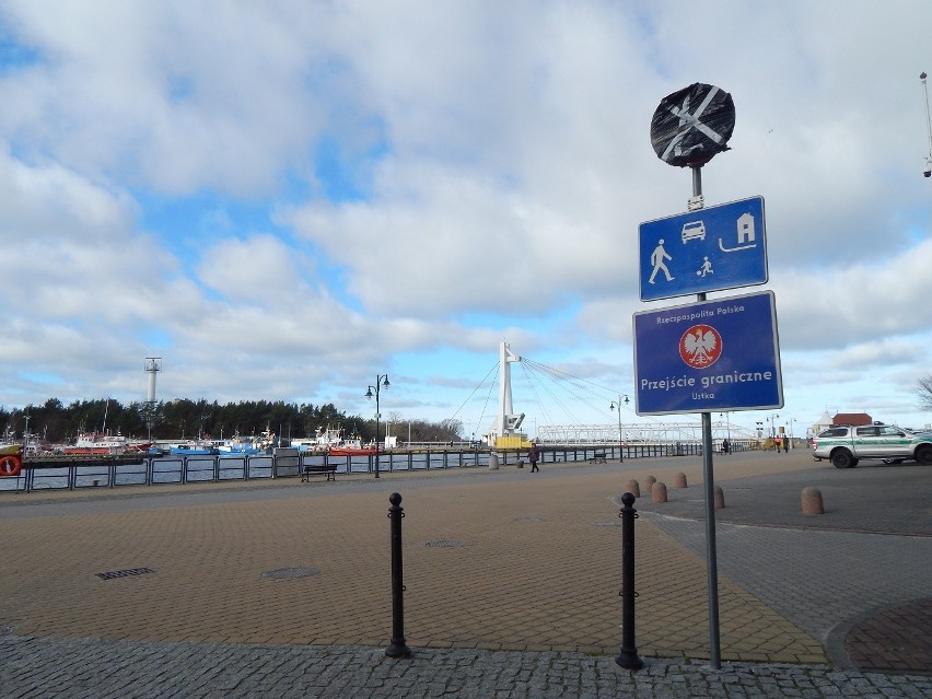 Uwaga na znaki drogowe we wschodniej części usteckiego portu