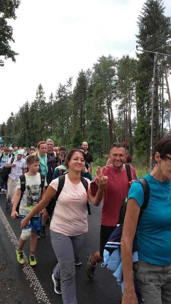 Uczestnicy 34. Tyskiej Pielgrzymki Pieszej na Jasną Górę