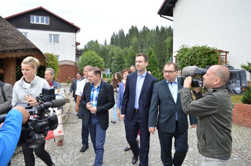 Minister Kosiniak-Kamysz odwiedził Istebną