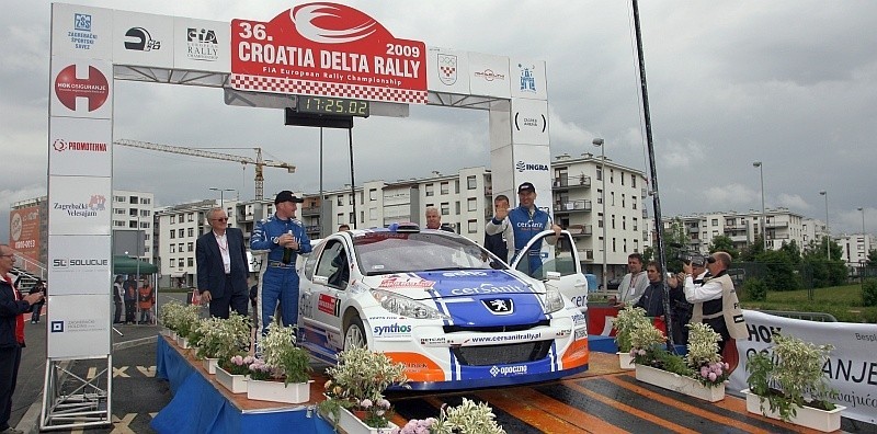 Michał Sołowow i Maciej Baran na mecie INA Croatia Rally....