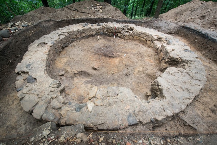 Archeolodzy z Uniwersytetu Wrocławskiego odkopali szubienicę z XVI wieku