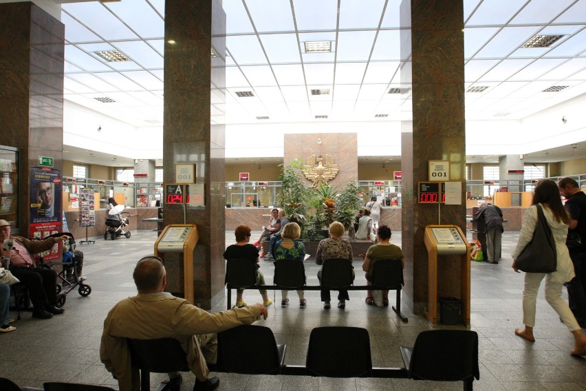 Poczta zbuduje Centralny Hub Logistyczny by sprawniej dostarczać nasze zakupy przez Internet