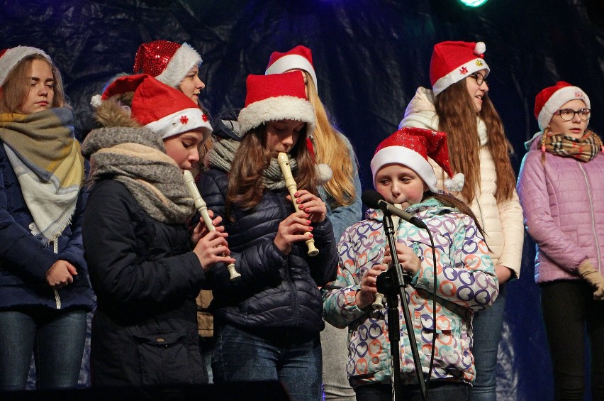 Jeszcze do soboty potrwa Jarmark św. Mikołaja na Rynku w...