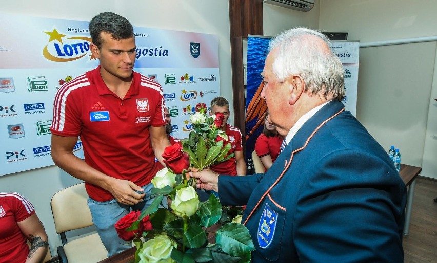 Wioślarstwo - konferencja prasowa po MŚ w Linzu