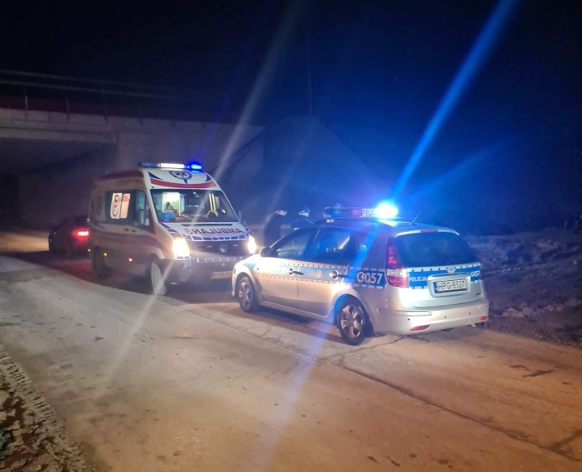 W Poskwitowie w gminie Iwanowice na drodze wojewódzkiej został potrącony nietrzeźwy pieszy