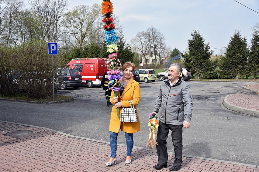 Gorlice. W Łużnej odbyły się pierwsze gminne prezentacje palm, koszyków i stołów wielkanocnych.[ZDJĘCIA]