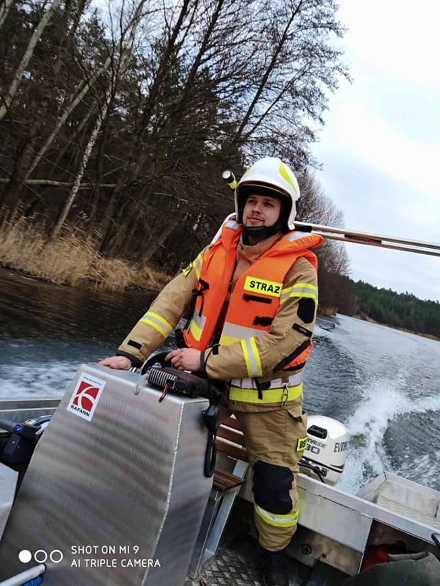 W akcji, która trwała ponad 4,5 godziny, wzięli udział dysponujący łódką druhowie OSP w Pilaszkowie