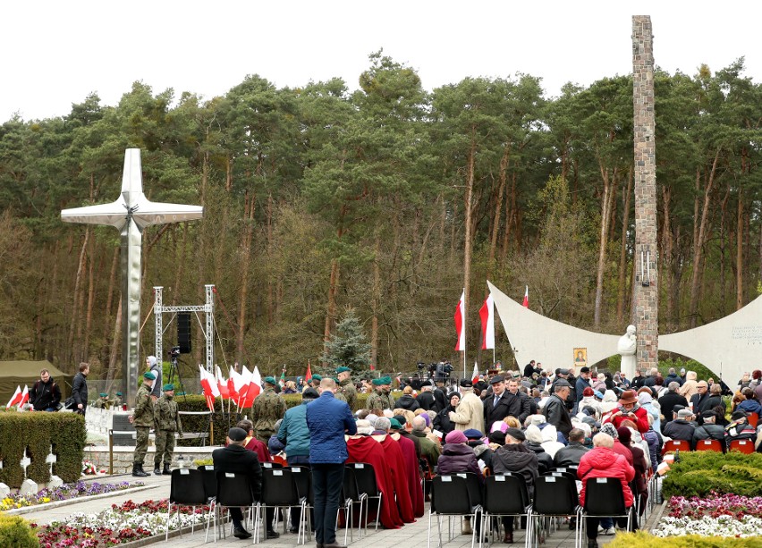 72. rocznica forsowania Odry. Uroczystości w Starych Łysogórkach [zdjęcia, wideo] 