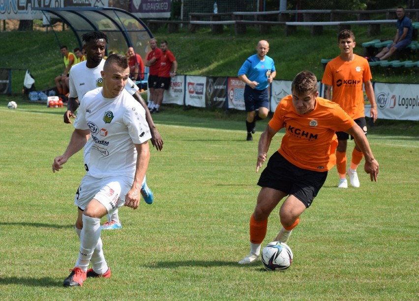 Przy stanie 0:0 znakomitej okazji dla Lechii Zielona Góra...