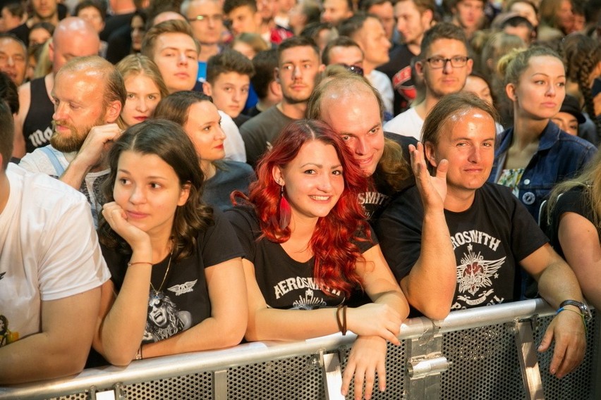 Tłumy fanów Aerosmith przed Tauron Areną Kraków [ZDJĘCIA]