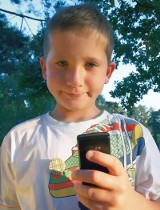 Jak kupować dziecku telefon komórkowy?