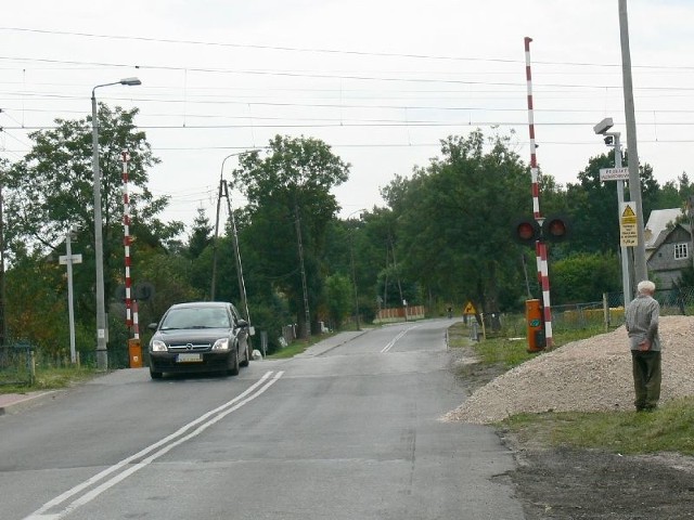 We wtorek rusza remont przejazdu w Berezowie. Droga Suchedniów &#8211; Nowa Słupia przez trzy tygodnie będzie zamknięta.