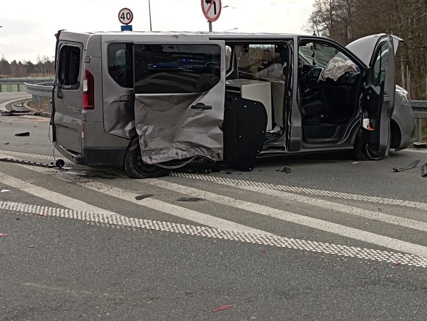 W niedzielę, 10 kwietnia, doszło do groźnego wypadku przy...