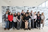 Uczniowie II Liceum Ogólnokształcącego w Mysłowicach odwiedzili redakcję DZ