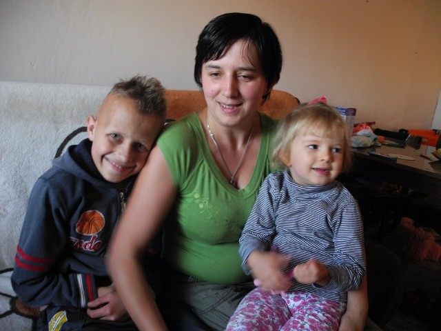 Nawałnica zniszczyła ich dom w Sylcznie, na domiar złego u syna państwa Kamińskich zdiagnozowano złośliwy nowotwór mózgu.