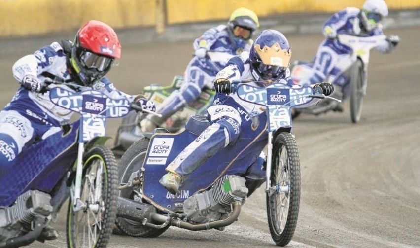 Unia Tarnów. Seniorzy: Peter Ljung, Daniel Kaczmarek, Ernest...