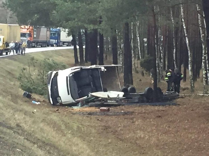 W środę wczesnym popołudniem w okolicach Stryszka kierowca...