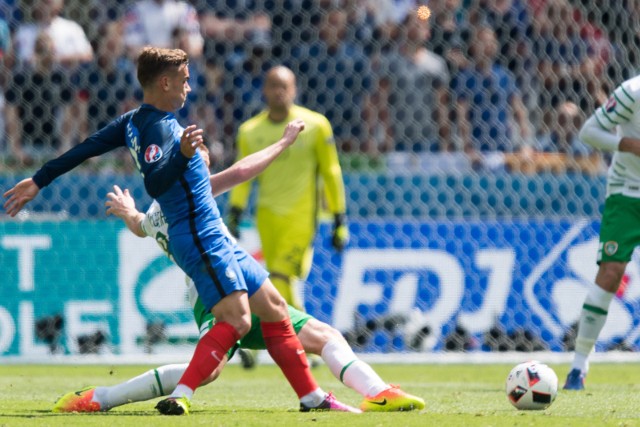 26.06.2016 lyon 1/8 finalu euro 2016mecz francja irlandia nz. antoine griezmann fot. damian kosciesza / gol24.plround of 16 euro 2016 france against republic of ireland in lyon city