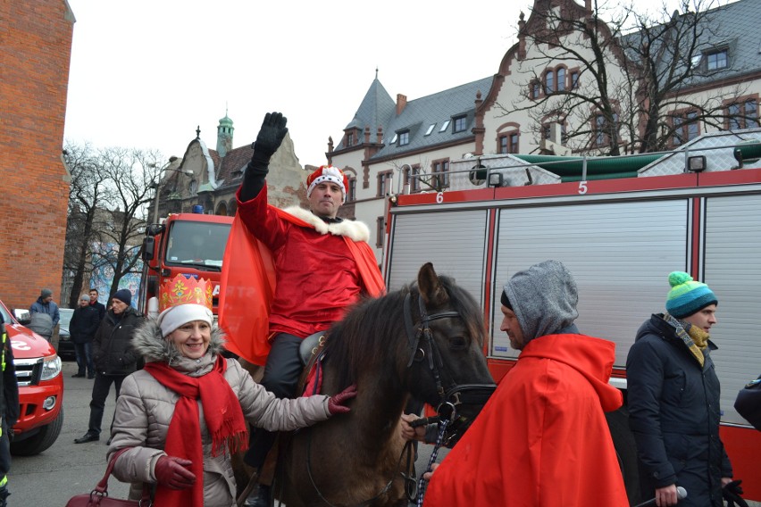 Orszak Trzech Króli przeszedł ulicami Mysłowic na rynek