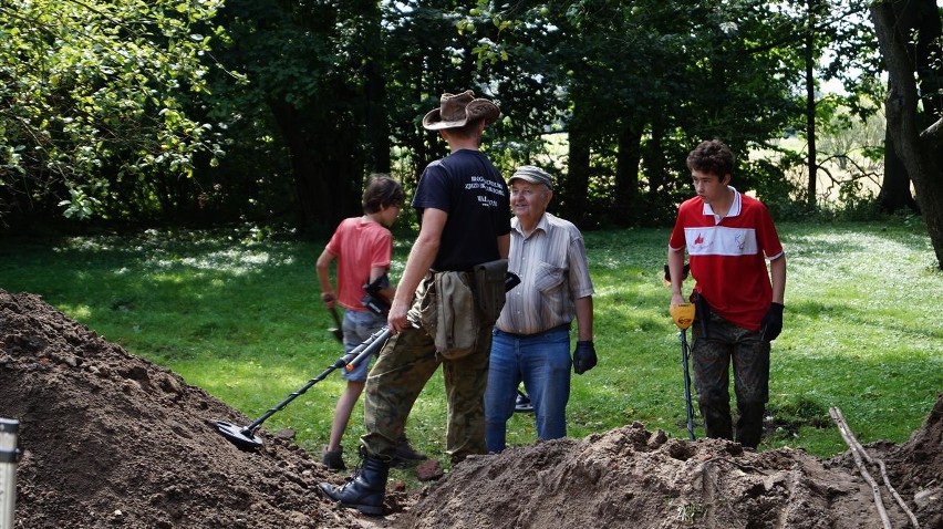 W Krzepicach wydobywają spod ziemi prawdziwe skarby. Tu stał...