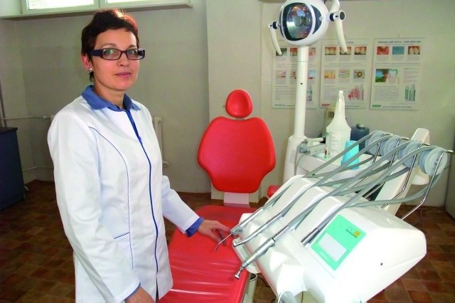 Beata Miklikowska z gabinetu stomatologicznego w PG nr 1 w Łomży nie ma wątpliwości. &#8211; Na decyzji podlaskiego NFZ na pewno ucierpi profilaktyka u uczniów &#8211; uważa.