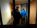 Ponad 60 zarzutów włamań do piwnic w Trójmieście i Redzie dla pary 27-latków. Włamywacze zostali zatrzymani przez policję na gorącym uczynku