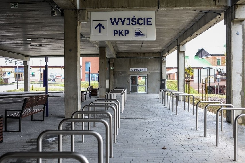 Otwarto dworzec autobusowy w Wadowicach. Teraz to centrum...