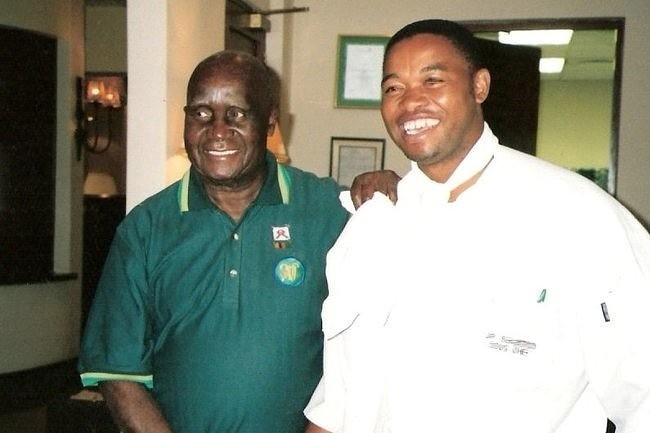 Z prezydentem Zambii - Kennethem Kaunda (rok 2006)....