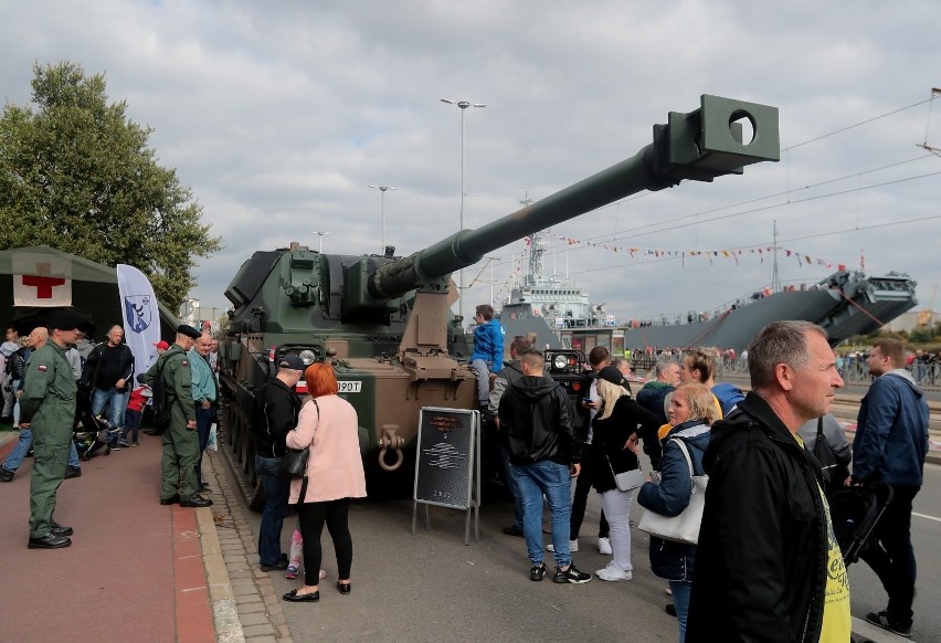 20-lecie Korpusu NATO w Szczecinie. Wojskowy piknik na Wałach Chrobrego [DUŻO ZDJĘĆ]