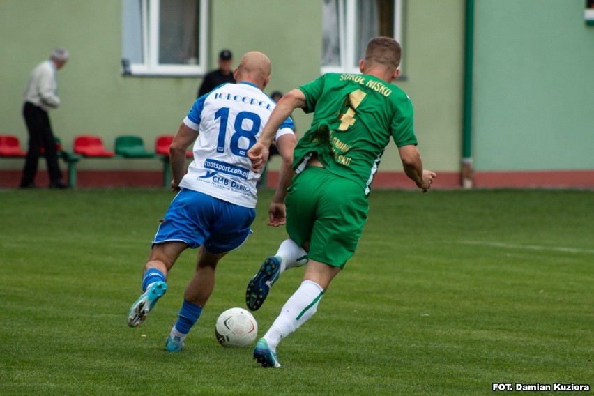 4 liga podkarpacka. Pewna wygrana Sokoła Nisko na inaugurację sezonu. Beniaminek nie dał szans Igloopolowi Dębica [ZDJĘCIA, RELACJA]