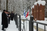 Pamięć o ofiarach Holocaustu. Modlitewne spotkanie przy mogile w Hałbowie [ZDJĘCIA]