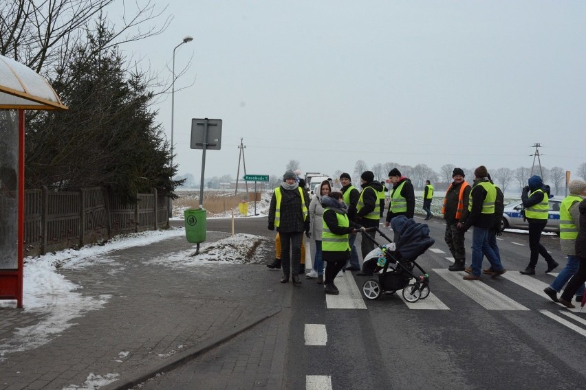 W piątek po południu mieszkańcy Rzęśnicy (gm. Złocieniec)...