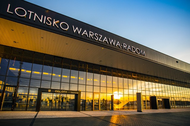 Terminal Portu Lotniczego Warszawa - Radom.
