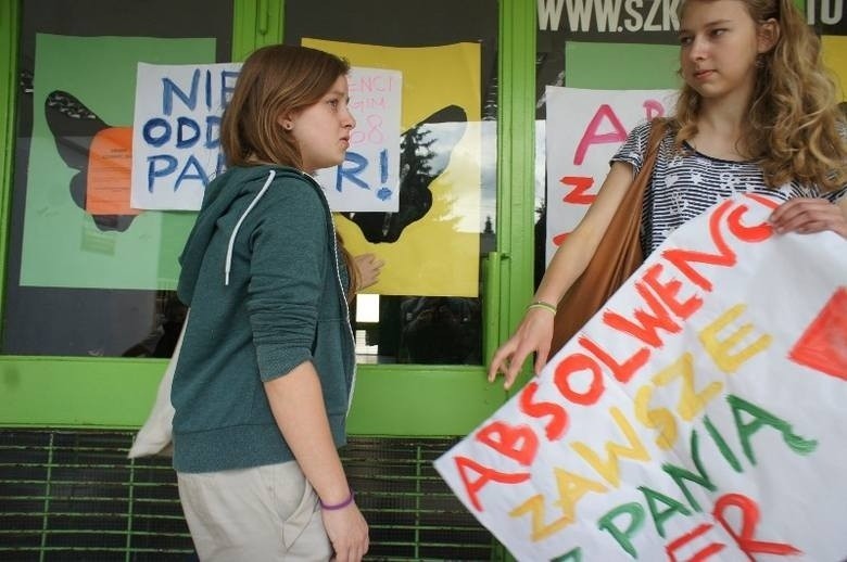 Protest w obronie polonistki. Co dalej z nauczycielką?