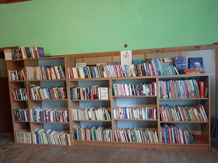 W Zawierciu-Karlinie powstała pierwsza w mieście biblioteka...